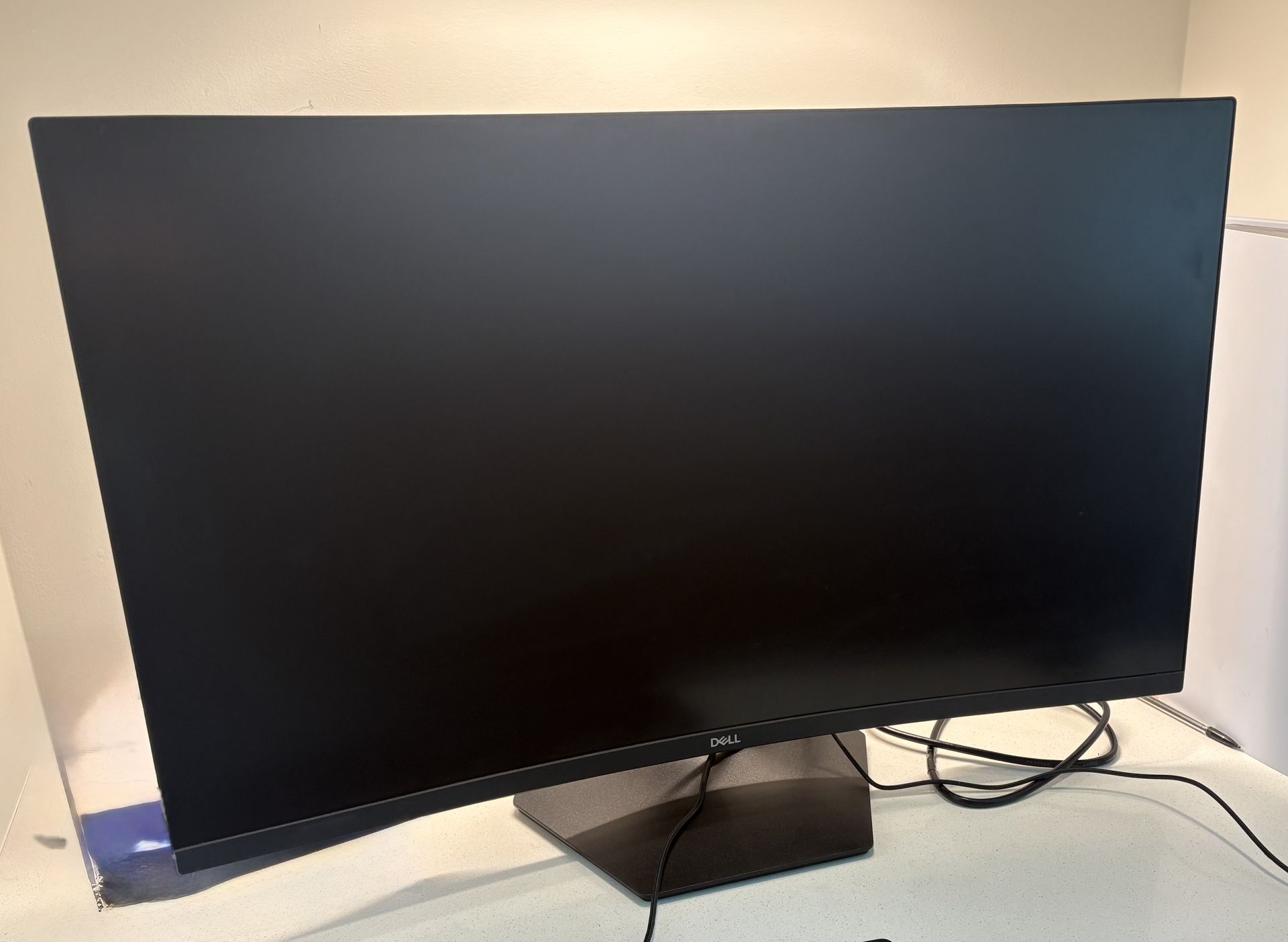 31” dell curved monitor