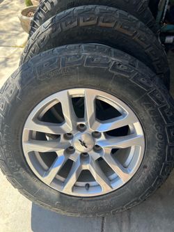 Chevy Silverado/ Yukon wheels and tires