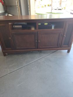 Dresser and nite stand