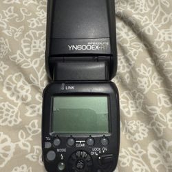 YN600EX-RT  Speedlite  $90
