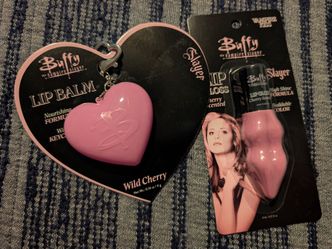 2 NewBuffy the Vampire Slayer Lip Balm & Lip Gloss Set
