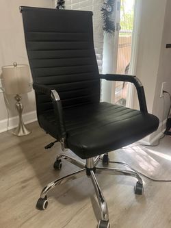 Black Leather High-Back Office Chair