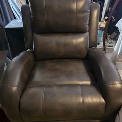 Leather Recliner / Theater chair with Massage