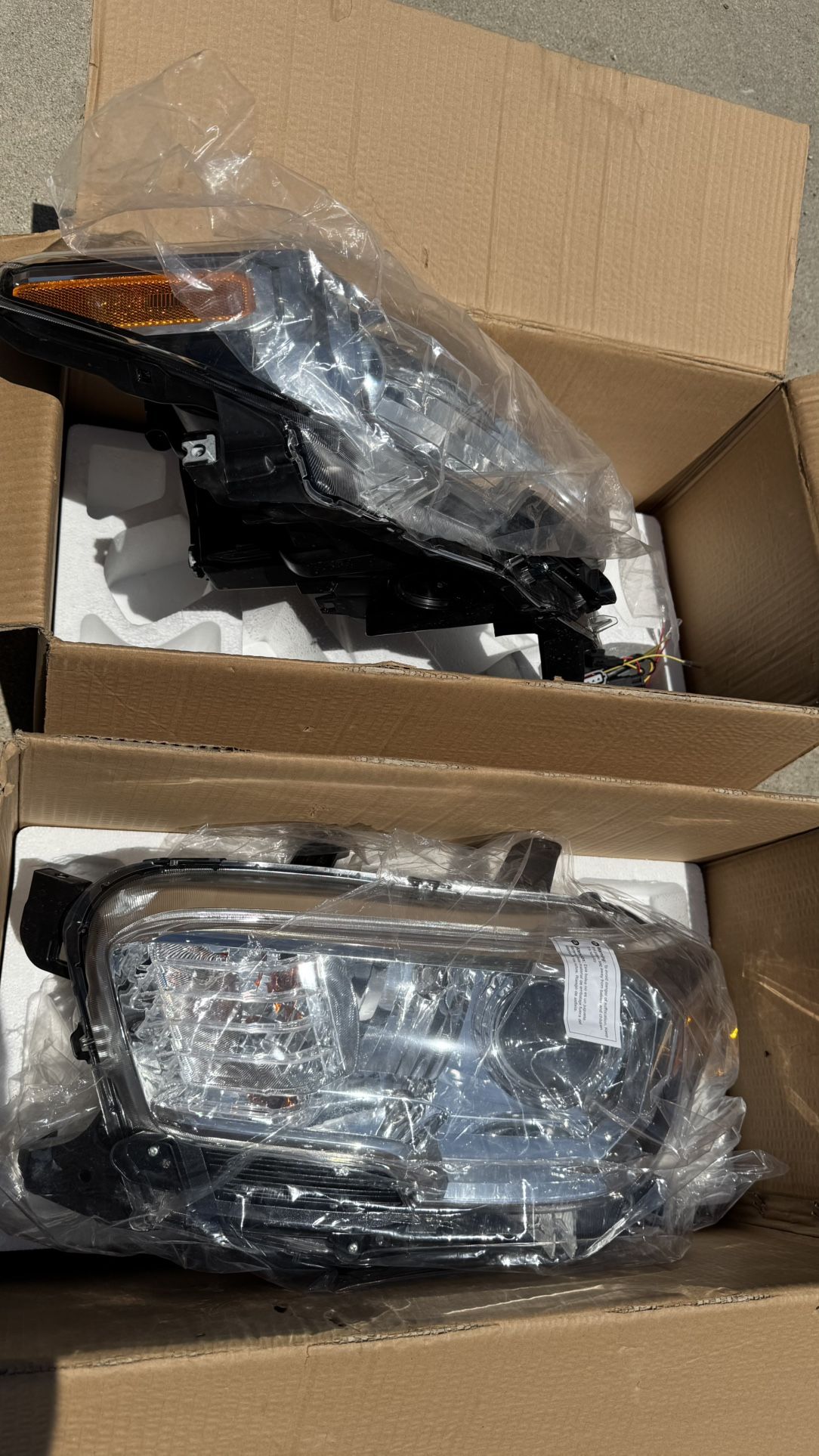 3rd Gen Tacoma 2016-2023 OEM HeadLights