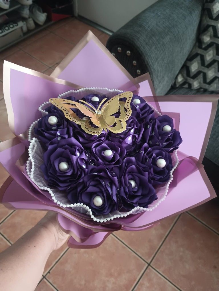 Roses Bouquet Hand Made