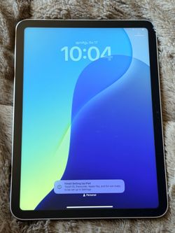 iPad 10th Generation 64 GB
