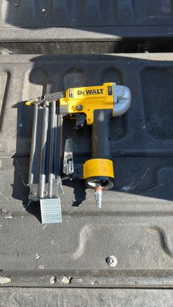 Dewalt Pneumatic Nailer