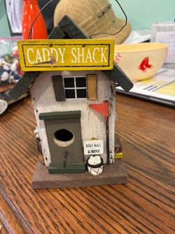 6”H wood caddy shack birdhouse not used