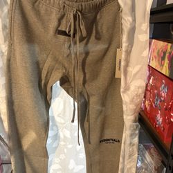 Essentials Sweats 