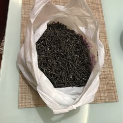 7pounds 1 1/4black Sheetrock Screws (Hilti)