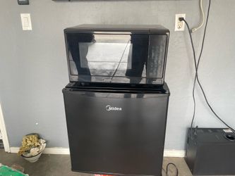 Mini Fridge and Microwave