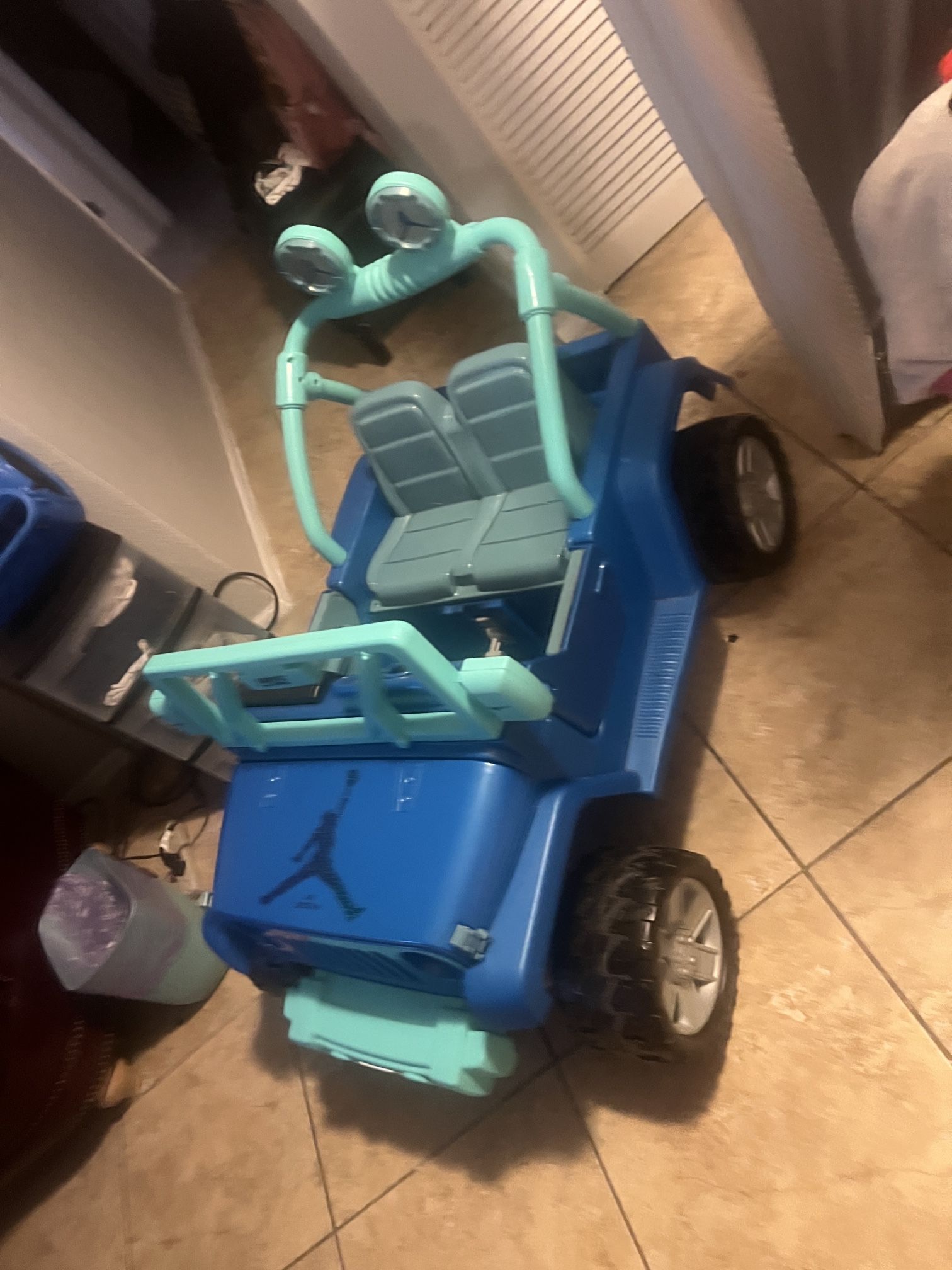 Power wheels Jeep