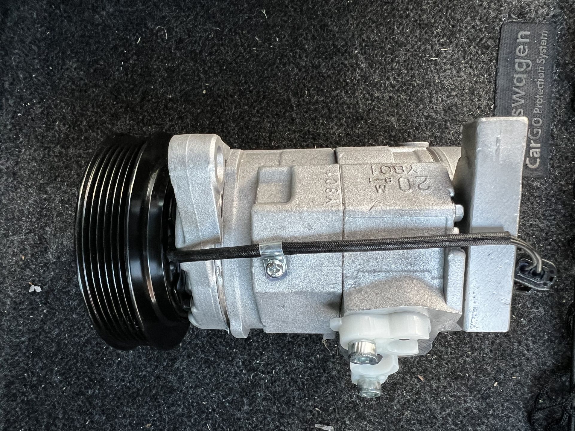 SCITOO A/C Compressor with Clutch – Fits Chrysler Town & Country / Dodge Caravan 3.3L–3.8L (2001–2007) – New in B