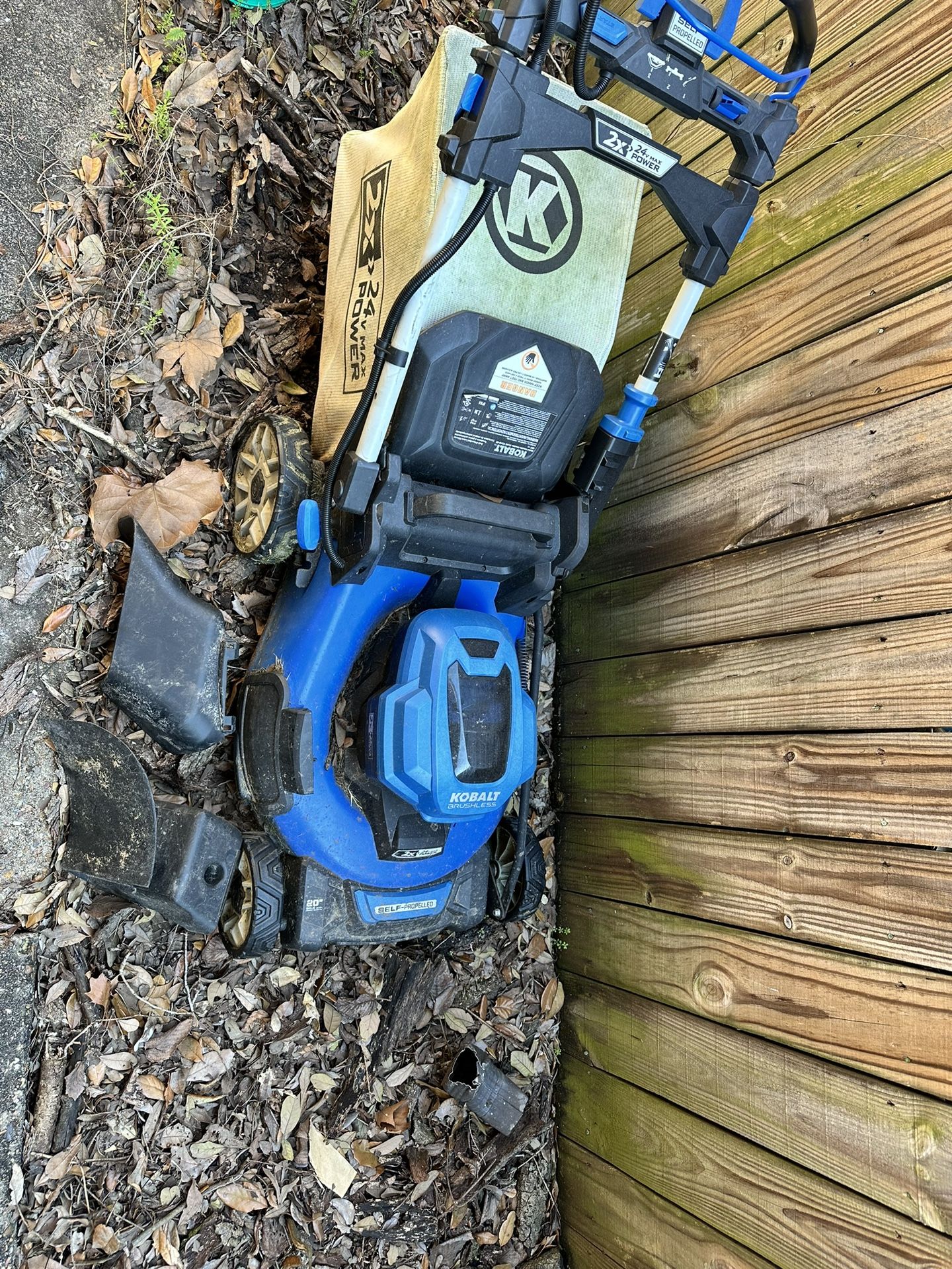 Kobalt 24v Self Propelling Lawn Mower With Mulcher Bagger Batteries And Charger