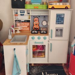 Kids Kitchen Deluxe With Sound