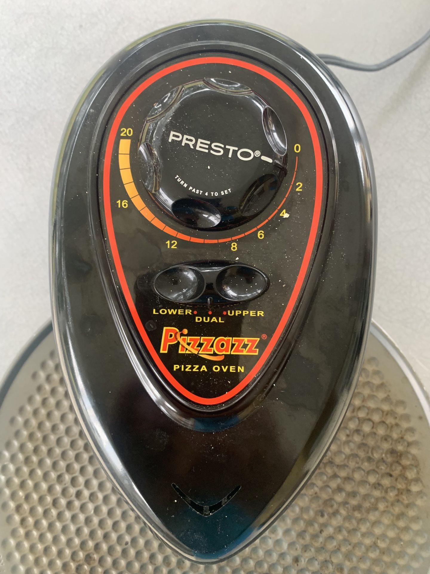 Presto Pizza Maker