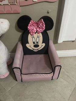 Minnie Mouse Chair