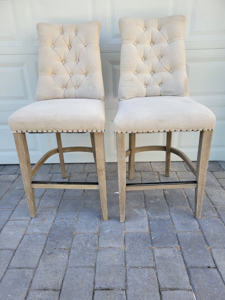 BAR STOOLS