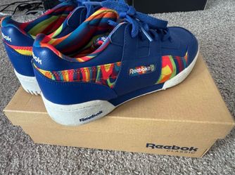 Multicolor Royal Blue Reebox shoes!!!