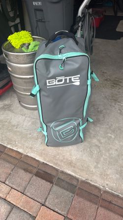 Bote Bean Bag Toss Cor hole Set Like New