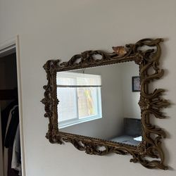 Vintage inspired wall mirror!