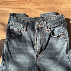 Old Navy High Rise Skinny Jeans