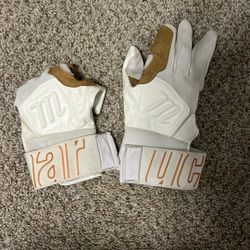 Marucci Blacksmith Full-Wrap Batting Gloves V2