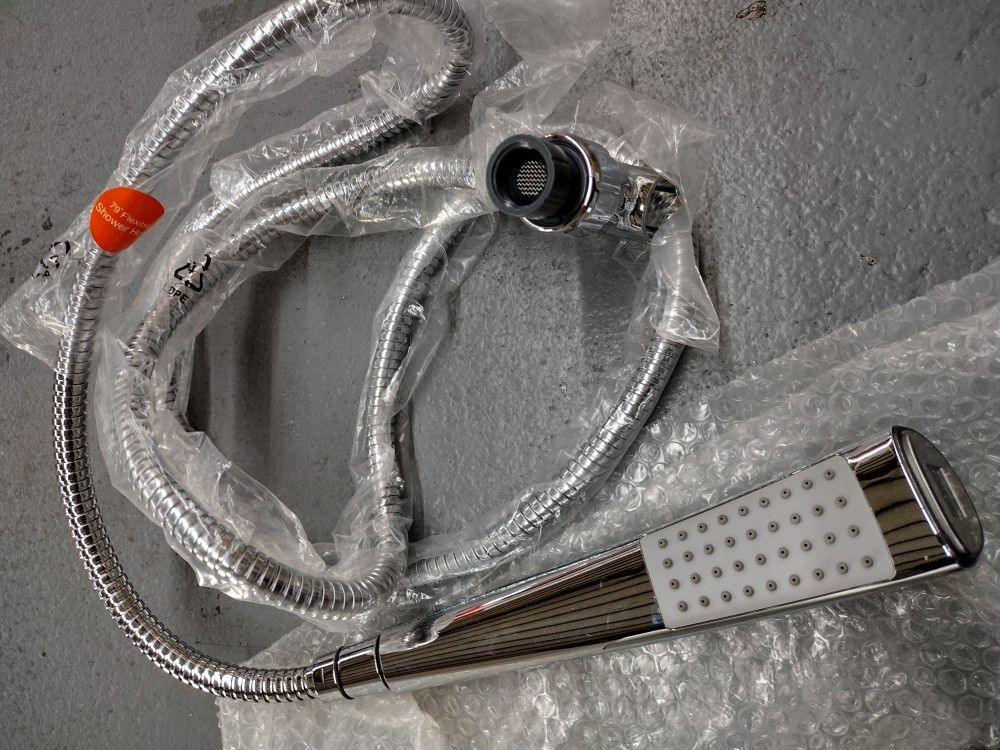 Showerhead 70in RV