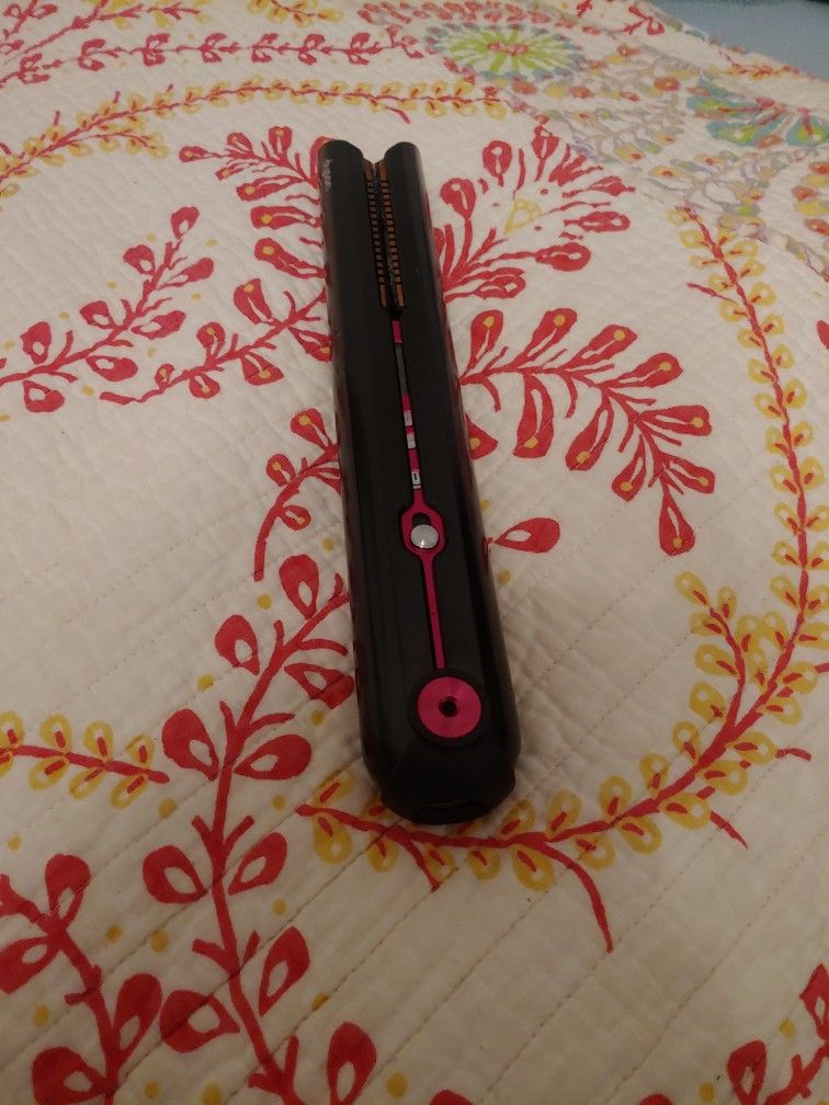 Dyson Straigt Hair
