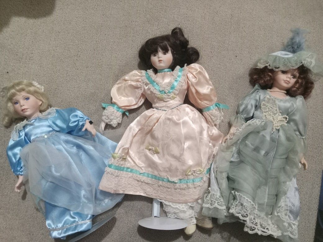 Set Of 3 Porcelain Dolls