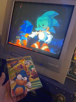 Toshiba 24in Combo Dvd/Vcr Crt TV