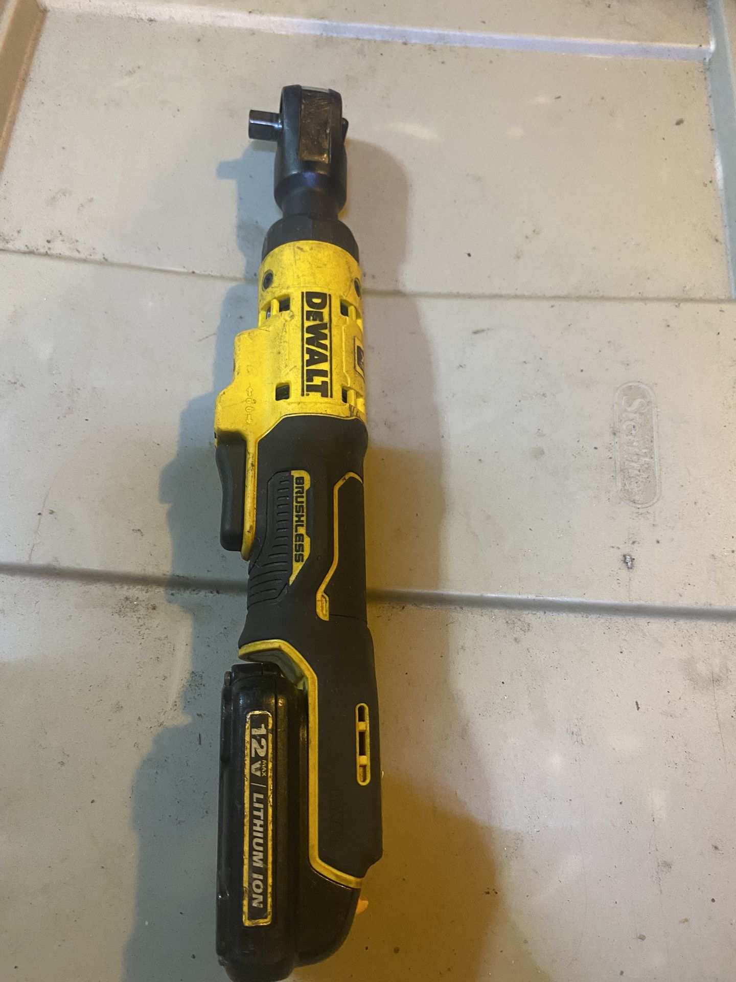 Dewalt 3/8 Impact Ratchet
