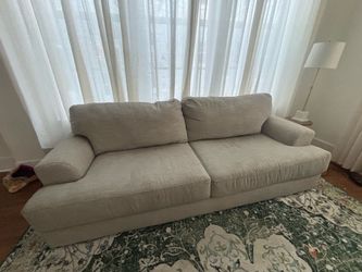 Modern Cream Linen Sofa – Excellent Condition