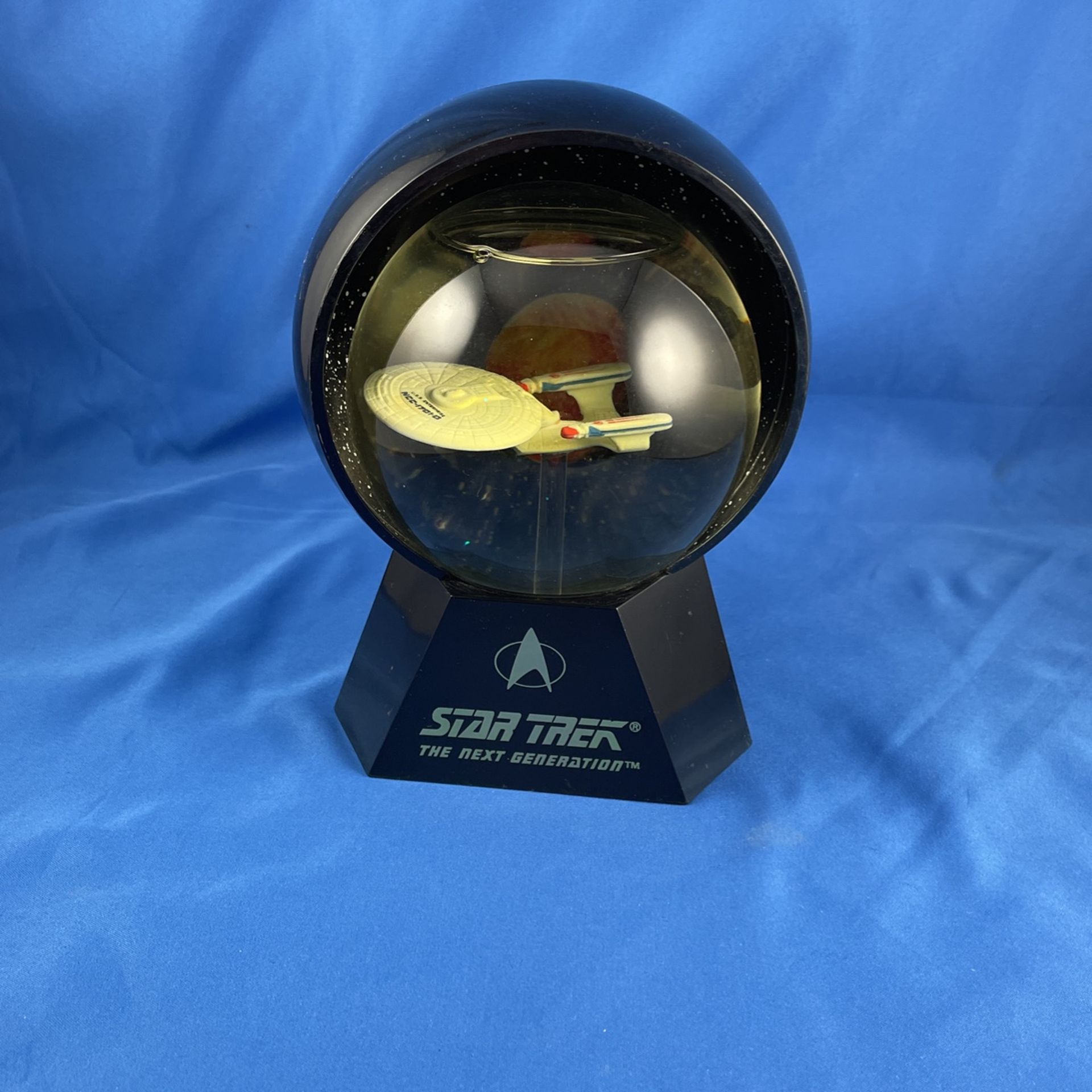 Star Trek TNG Lighted Musical Snow Globe