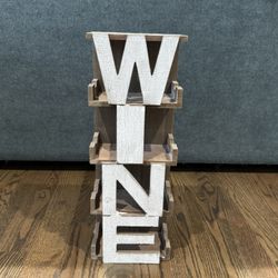 Hanging Barnwood 4 Bottle Wine Rack Bottle Holder. - Rustic - Farmhouse
