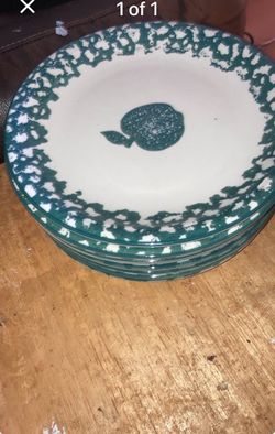 8 Apple plates