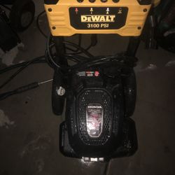 Dewalt 3100 Pressure Washer 