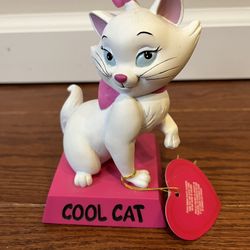 Cool Cat The Aristocats Marie White Kitten Figure Statue