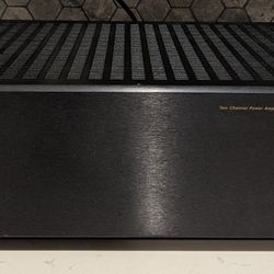 High Quality B&K Stereo Power Amplifier