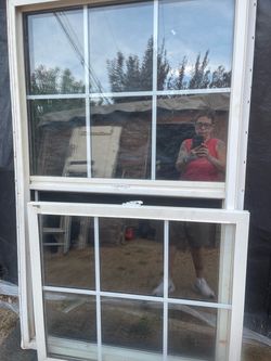 Vinyl dual pane window