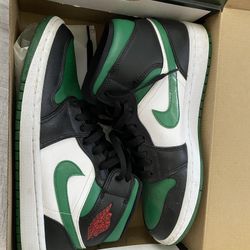 Air Jordan Mid 