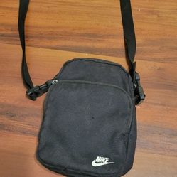 Nike Cross Body Bag