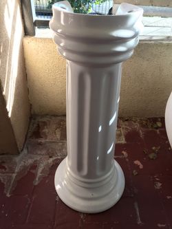 Faucet stand
