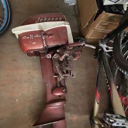Johnson outboard 1957 7.5 HP