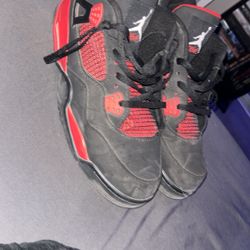 Jordan 4 Red Thunder 