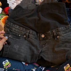 Maternity Clothing 