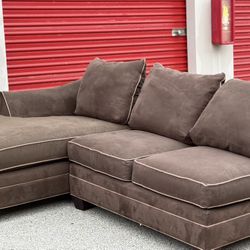 Brown Microfiber Sectional w/ Chaise – Free Curbside Delivery