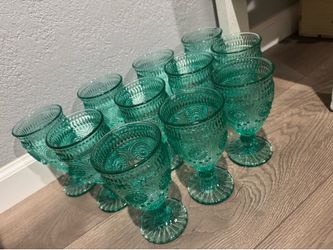 Pioneer Woman teal goblets