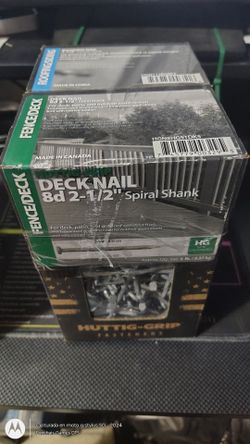 10lbs Exterior Nails - Roofing & Hot Dipped Deck Nails - NEW