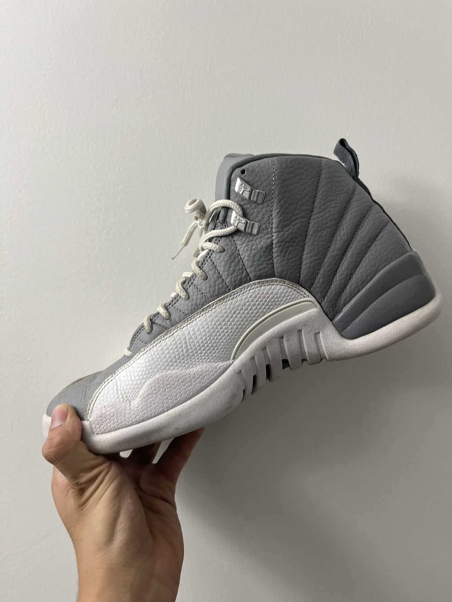 Air Jordan 12 Retro ‘Stealth’